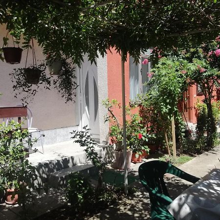 Apartman Nana Jagodina Esterno foto
