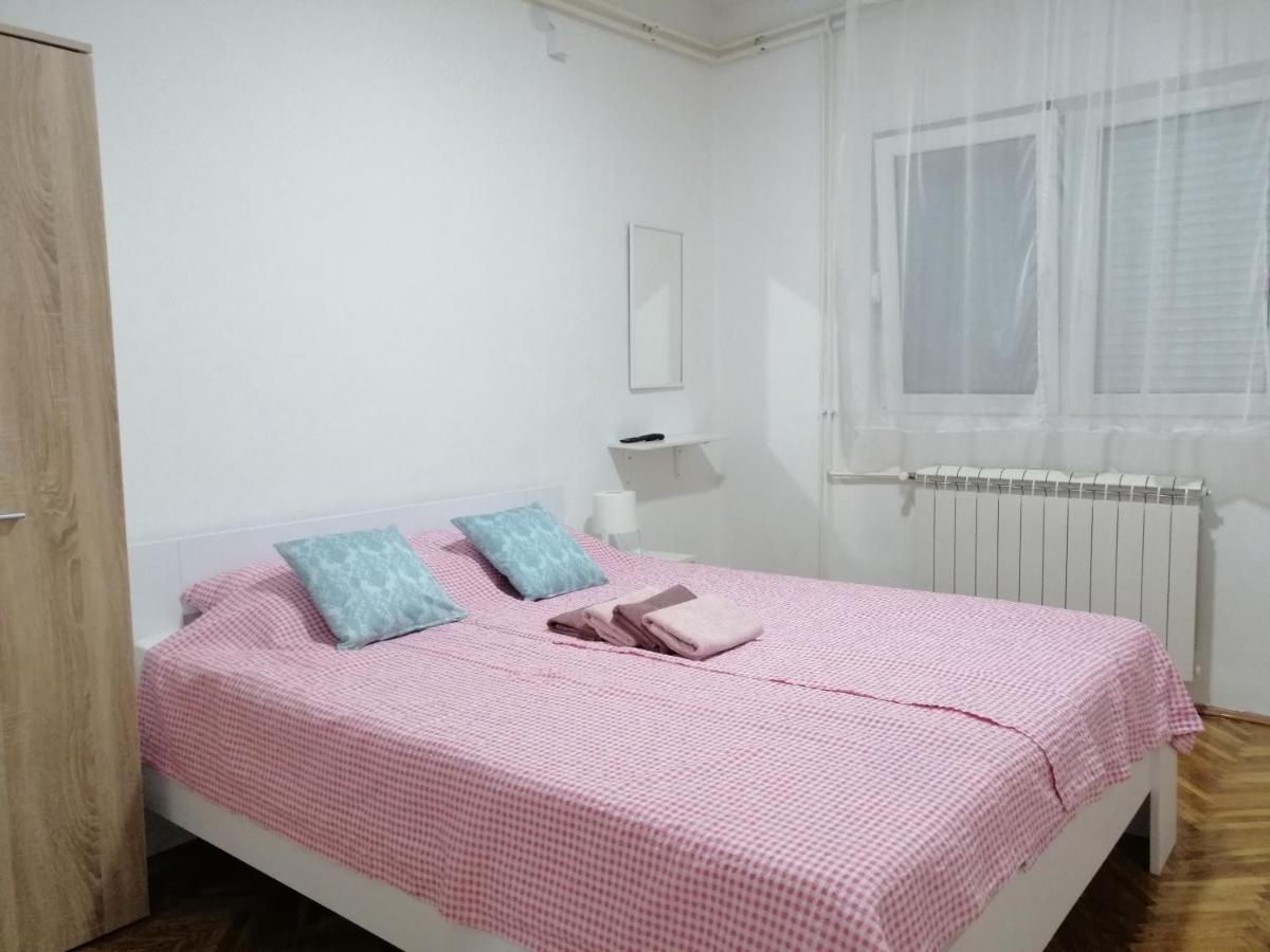 Apartman Nana Jagodina Esterno foto