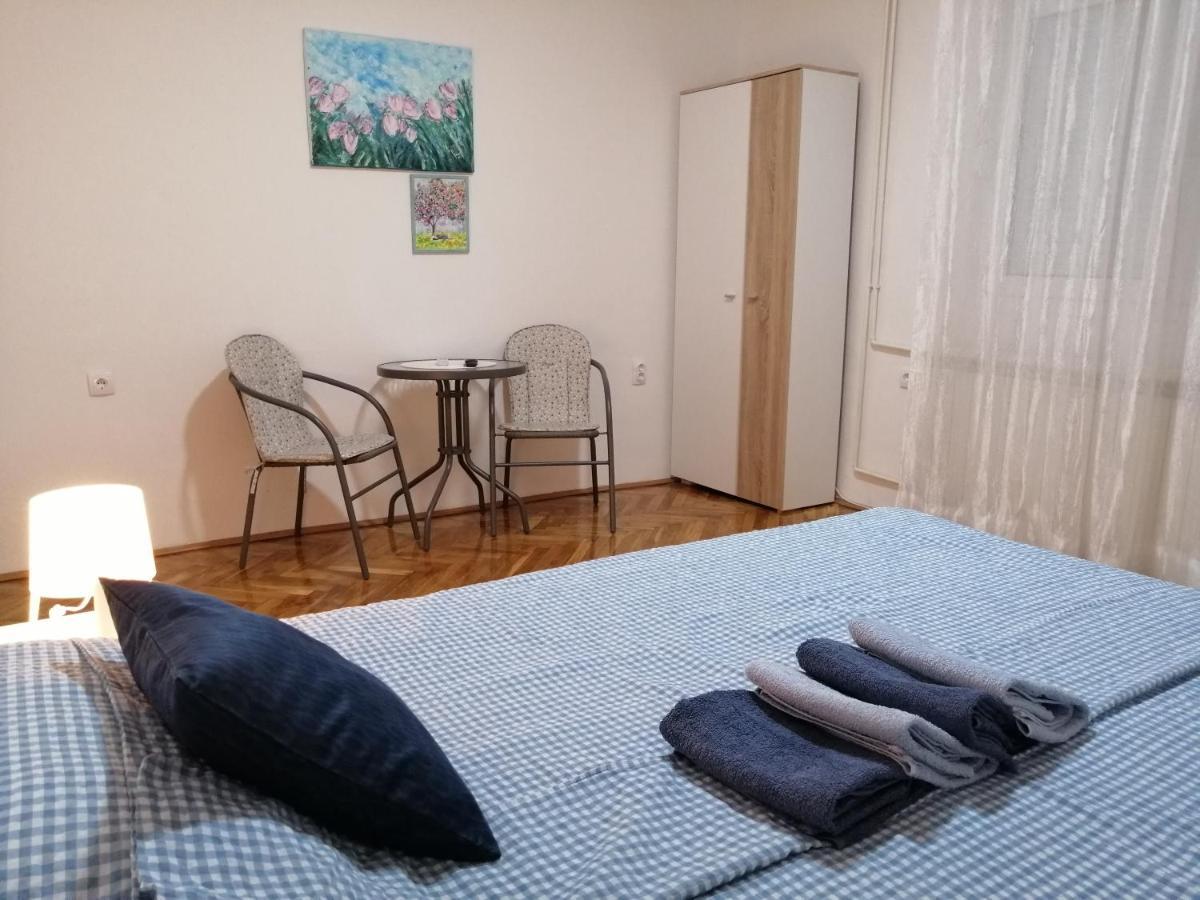 Apartman Nana Jagodina Esterno foto